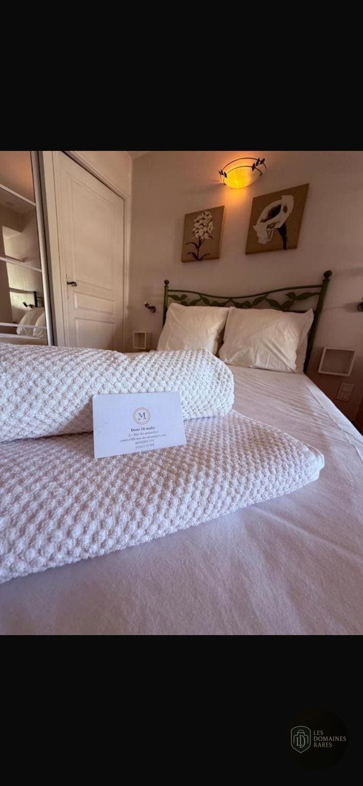Chambre du mas Le Mas des Amandiers à Graveson en Provence-Alpes-Côte d'Azur