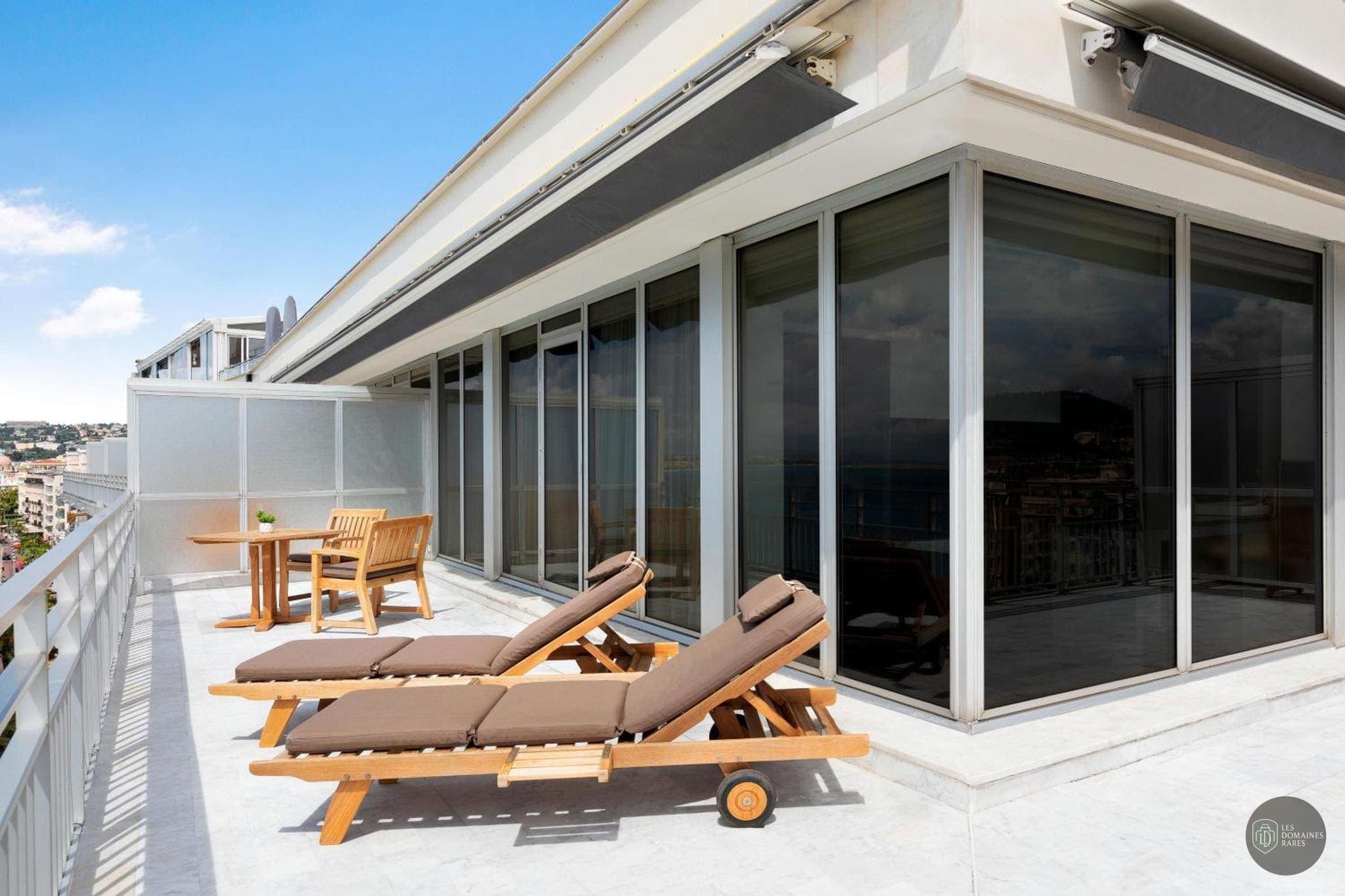 Vue extérieure de l'hôtel Le Meridien Nice à Nice en Provence-Alpes-Côte d'Azur