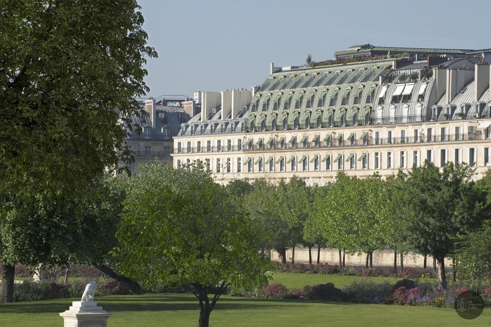 Vue de l'hôtel Le Meurice à Paris en Île-de-France