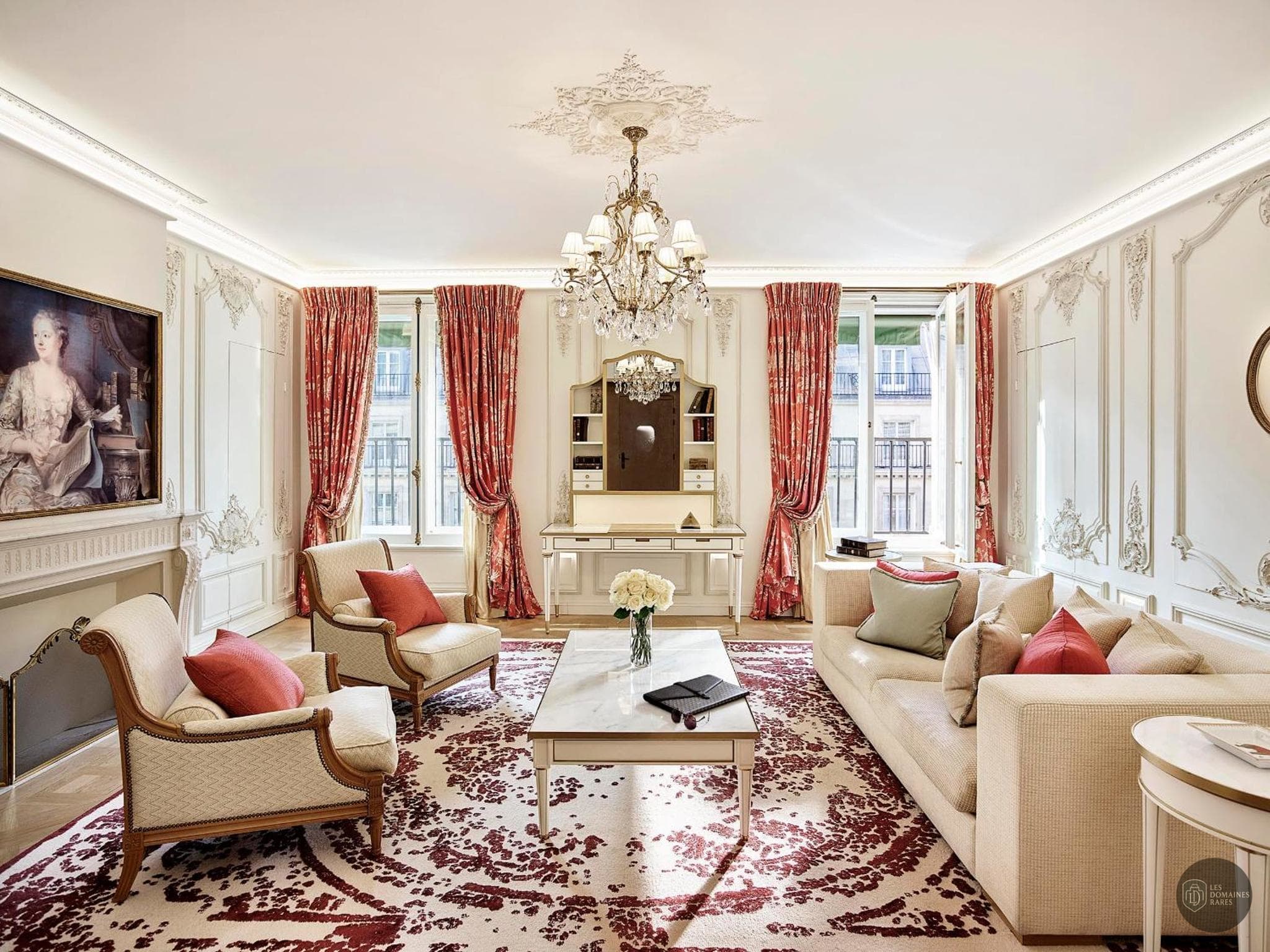 Espace intérieur de l'hôtel Le Meurice à Paris en Île-de-France
