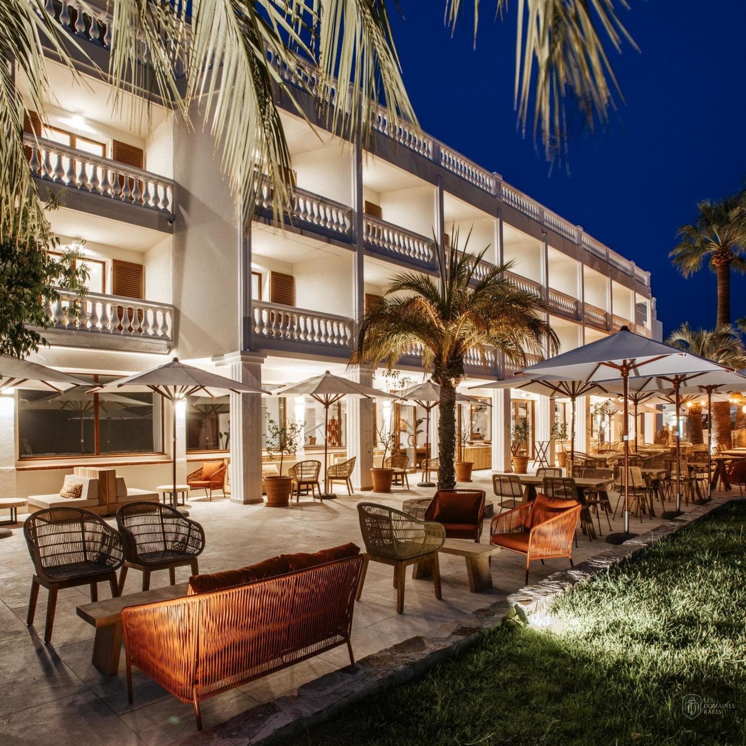 Vue extérieure de l'hôtel Le Mirage en Provence-Alpes-Côte d'Azur