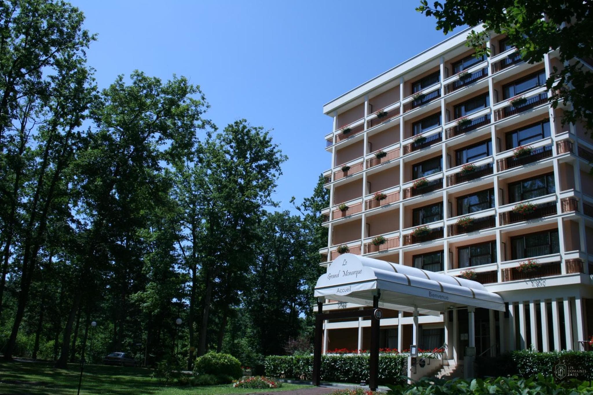 Vue extérieure du lieu Le Monarque à Blois en Centre-Val de Loire