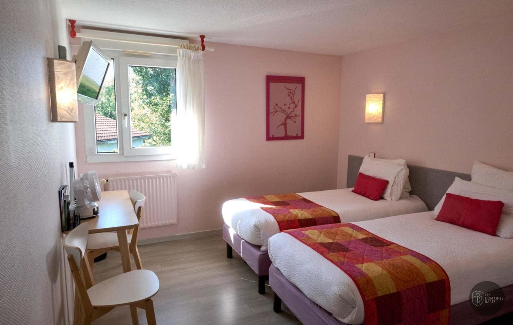 Chambre du moulin Le Moulin des Gardelles à Riom en Auvergne-Rhône-Alpes - séminaire puy-de-dôme (63)