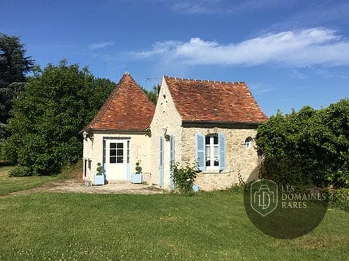 Vue extérieure du moulin Le Moulin des Noues en Île-de-France