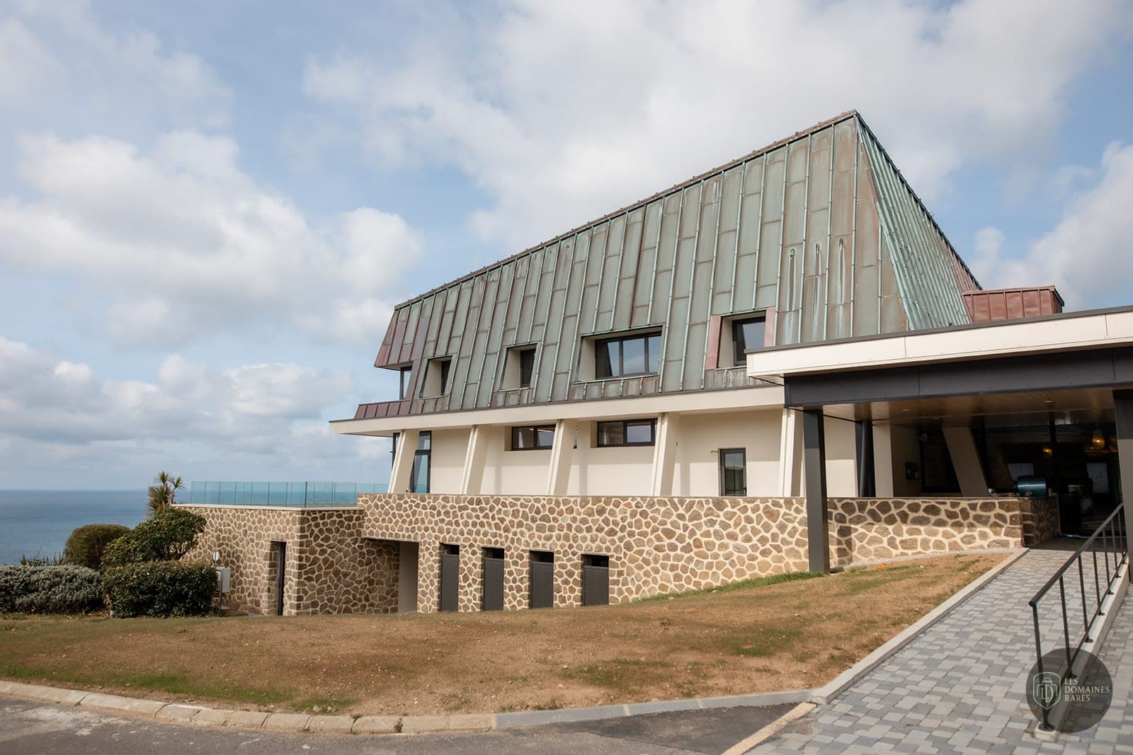 Vue extérieure du moulin Le Moulinet en Normandie