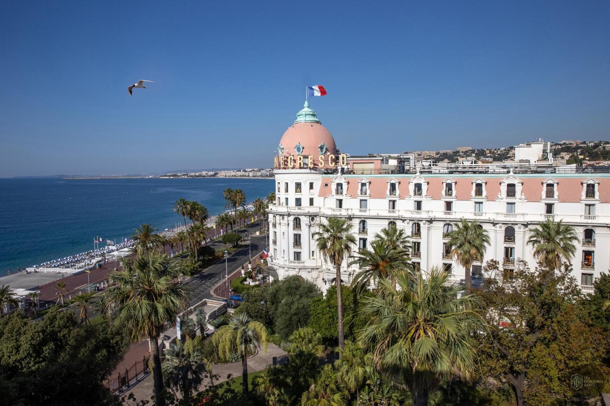 Vue extérieure de l'hôtel Le Negresco à Nice en Provence-Alpes-Côte d'Azur