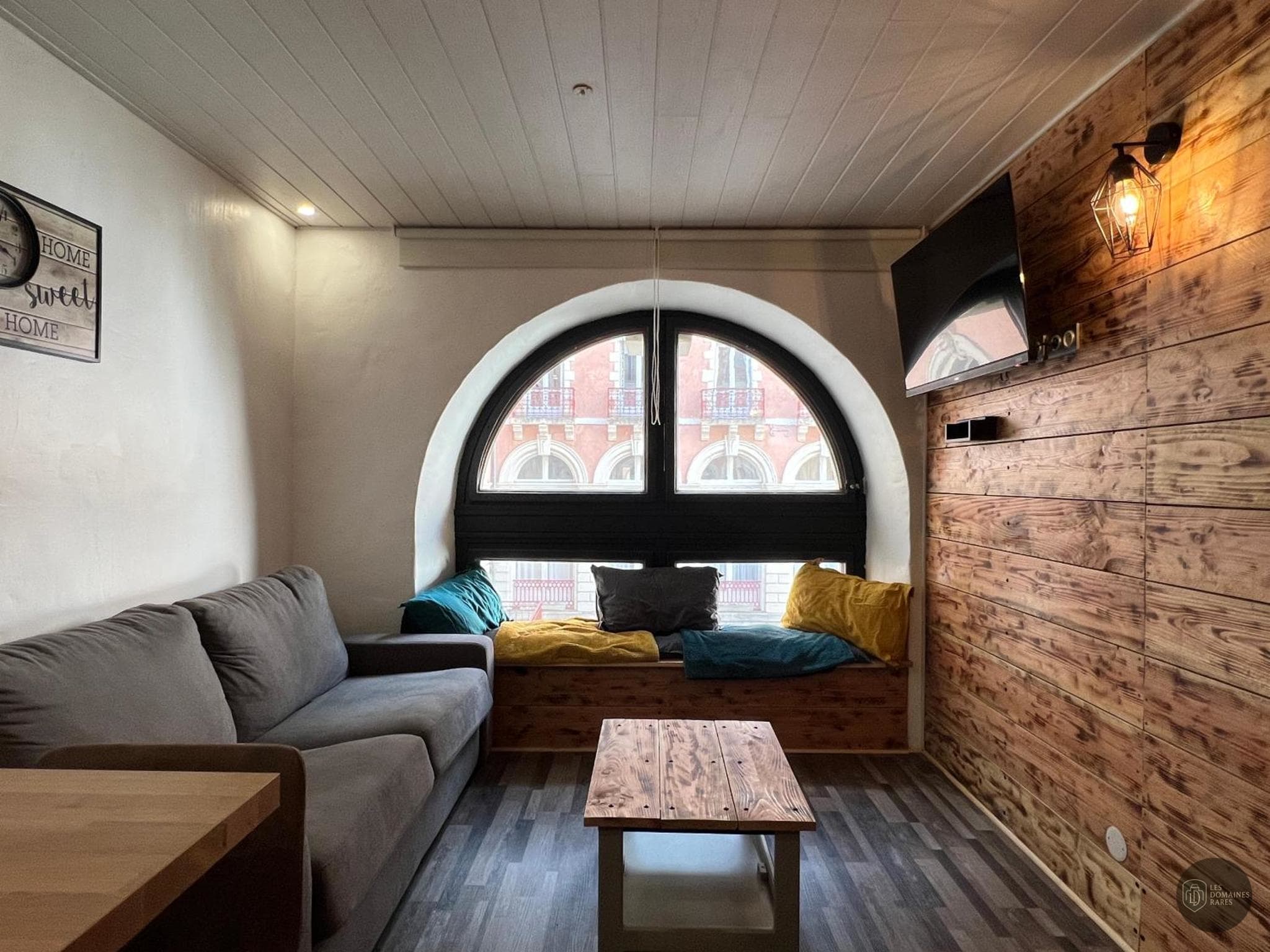 Espace intérieur du lieu Le Nichoir Coworking à Goderville en Normandie