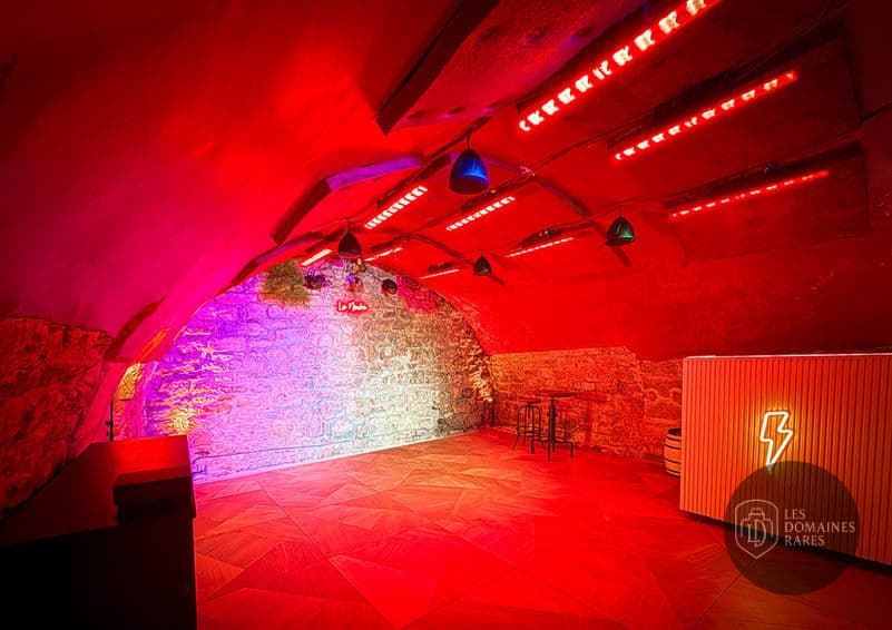 Espace événementiel éclairage rouge