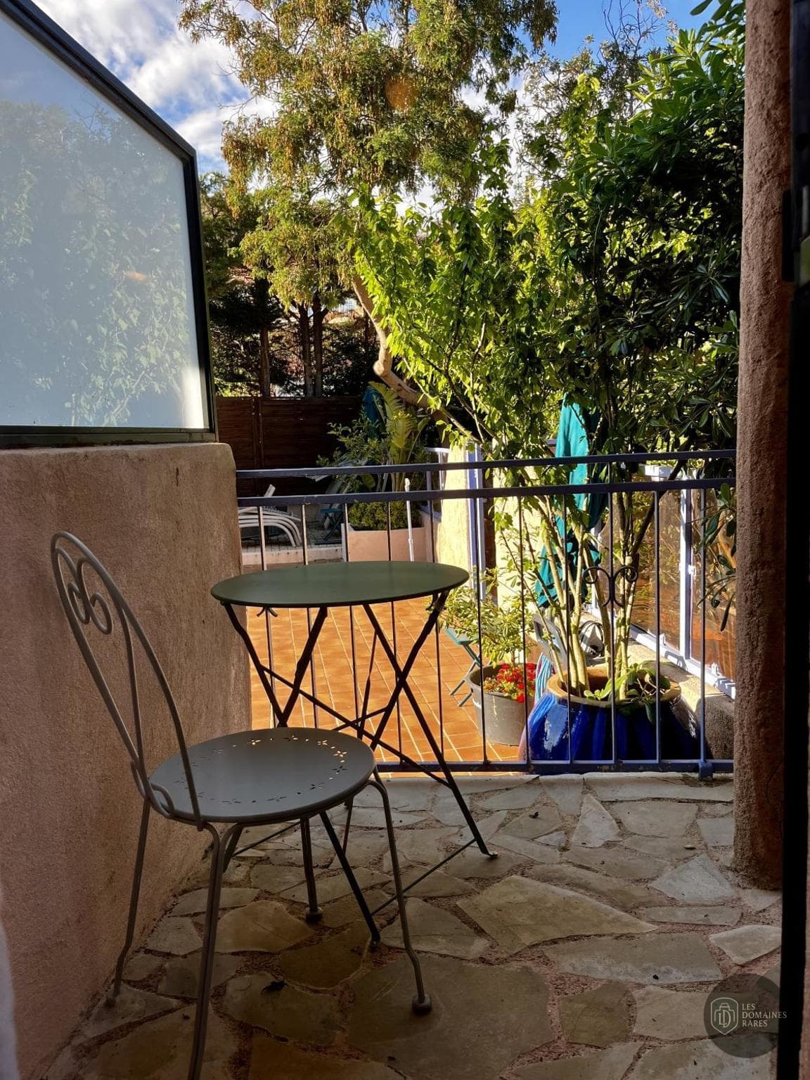 Vue extérieure du lieu Le Patio à Poitiers en Nouvelle-Aquitaine