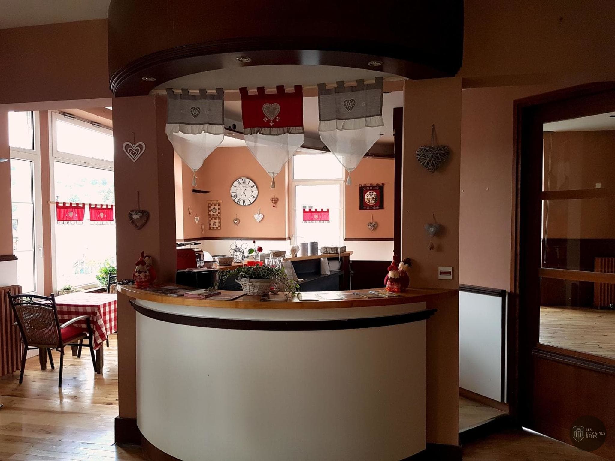 Restaurant du lieu Le Pavillon à Serqueux en Normandie
