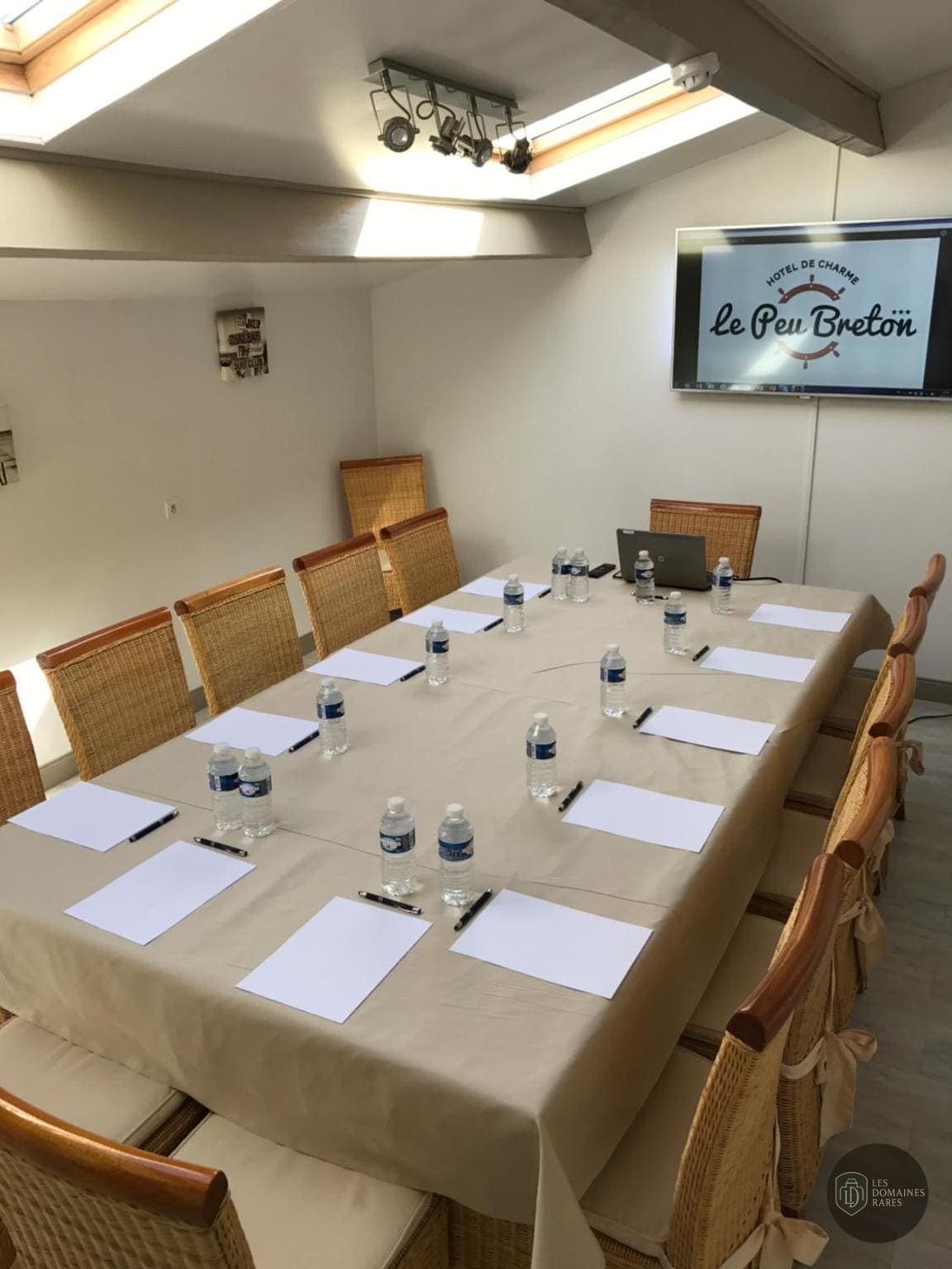 Salle de réunion 1 du lieu Le Peu Breton en Nouvelle-Aquitaine