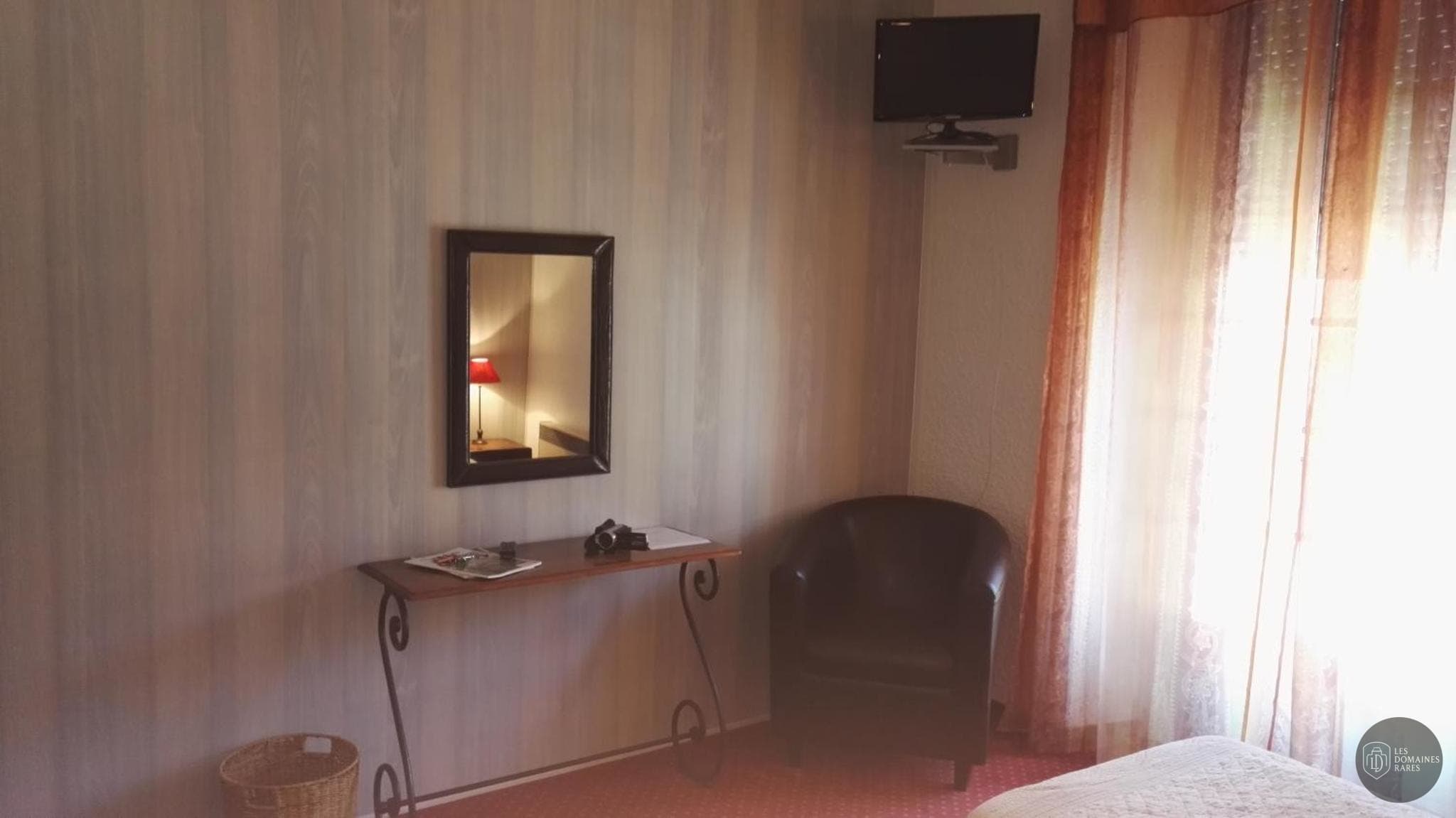 Vue extérieure du lieu Le Ponant à Pacé en Bretagne