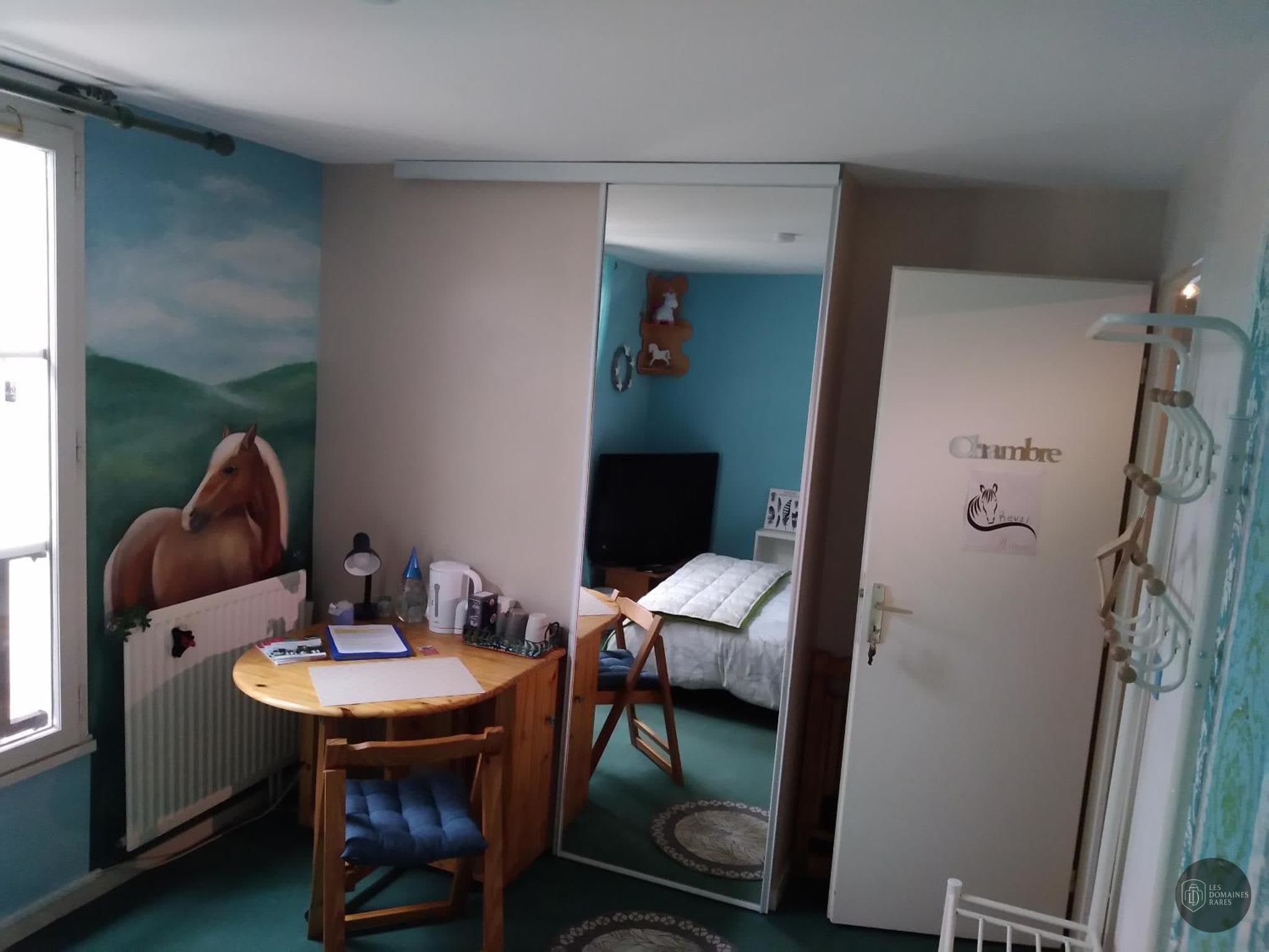 Chambre du lieu Le Port aux Cerises à Draveil en Île-de-France - séminaire draveil
