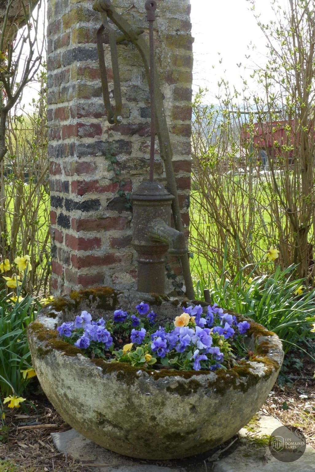 Vue extérieure du lieu Le Pré Fleuri en Hauts-de-France