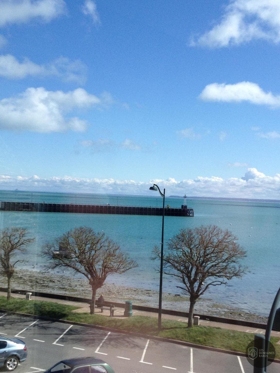 Vue extérieure du lieu Le Querrien à Cancale en Bretagne