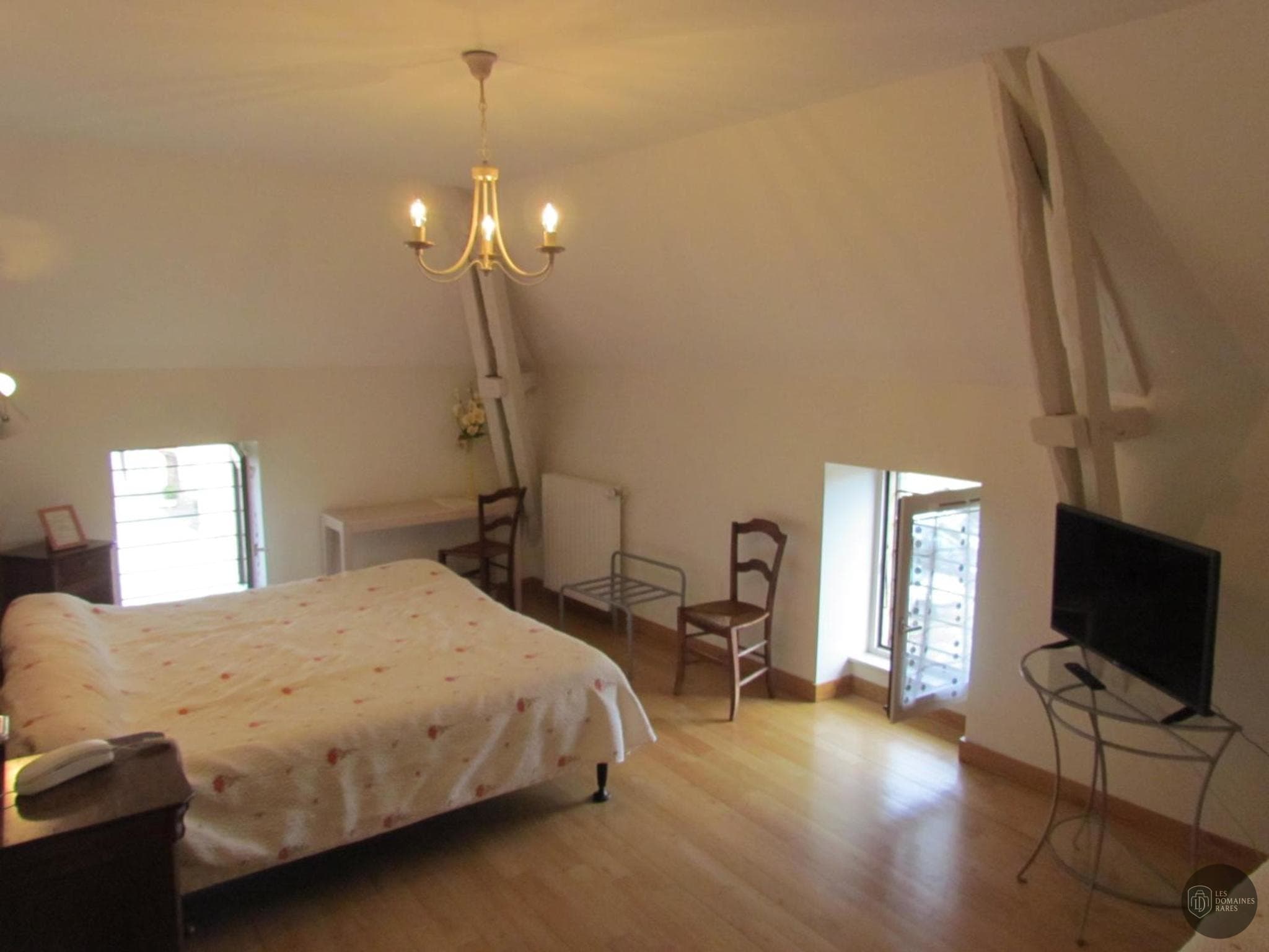 Chambre de l'hôtel Le Relais de la Tour en Occitanie