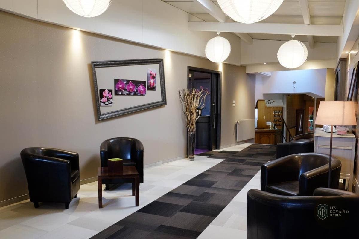 Espace intérieur de l'hôtel Le Relais des Moines à Les en Provence-Alpes-Côte d'Azur