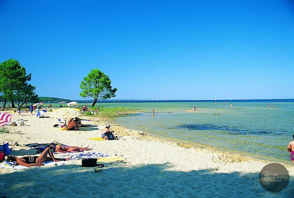 Vue extérieure du lieu Le Rivage à Olivet en Centre-Val de Loire