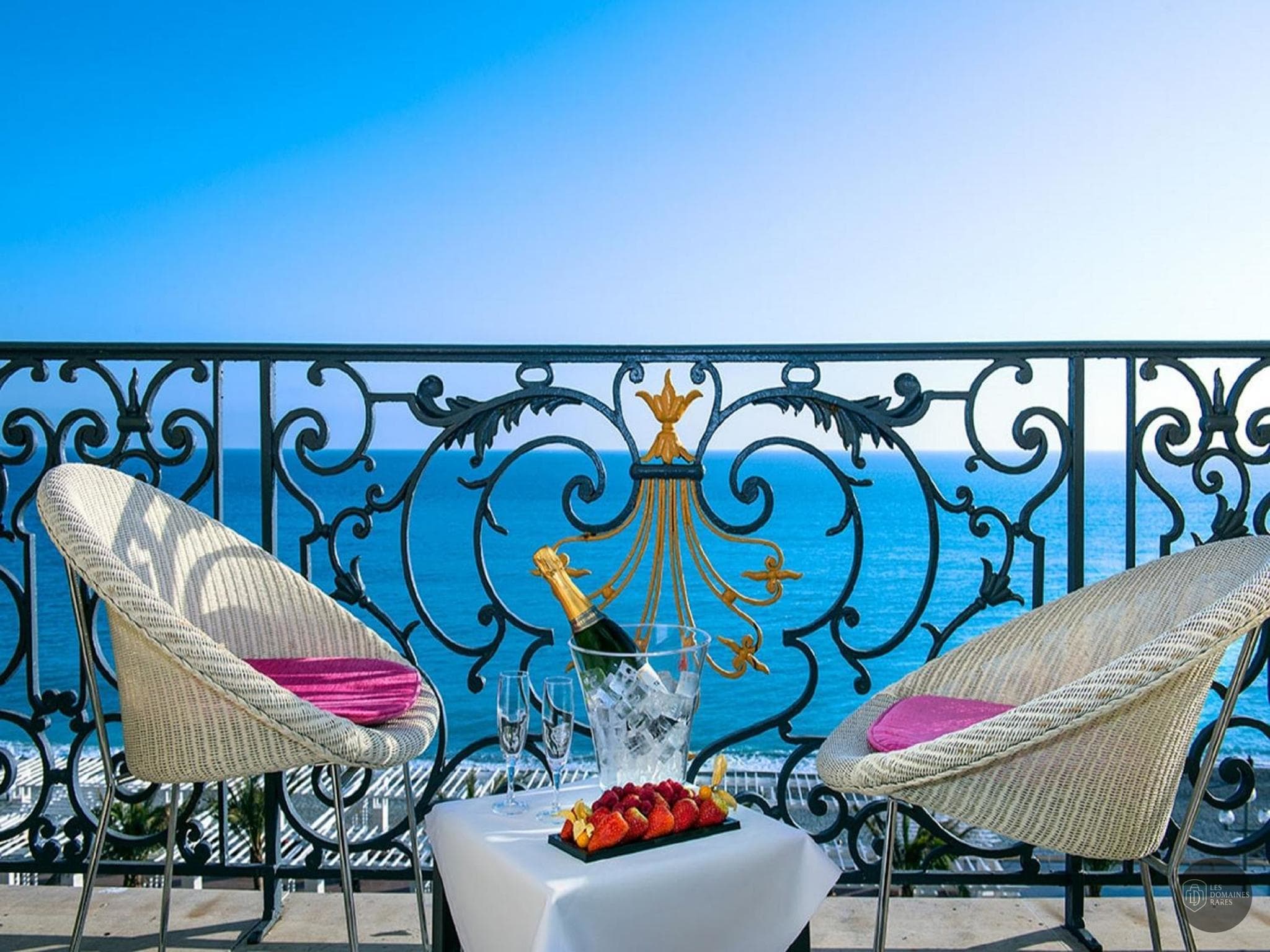 Le Royal Nice — Extérieur