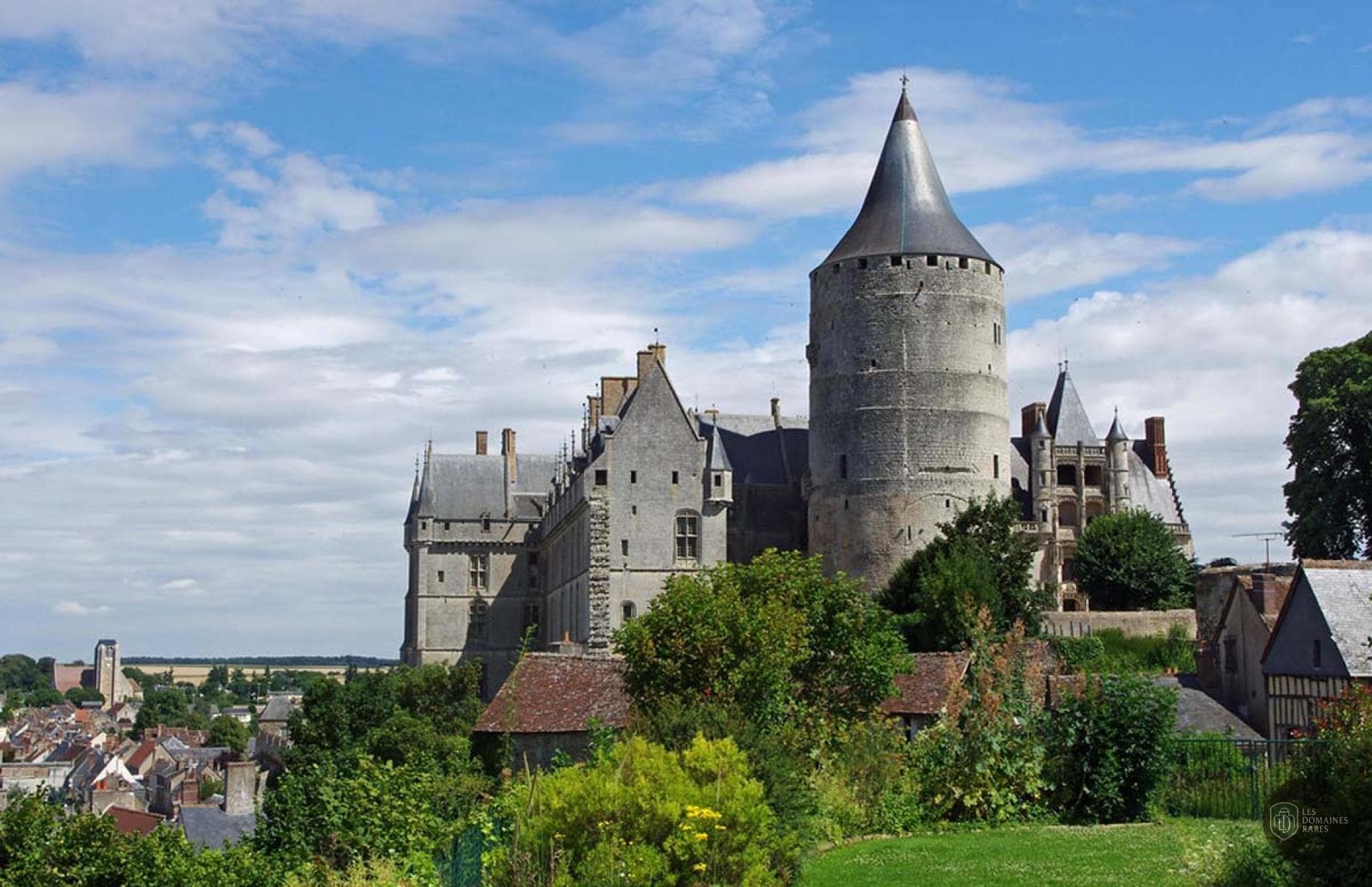 Vue extérieure du lieu Le Saint-Jacques en Centre-Val de Loire