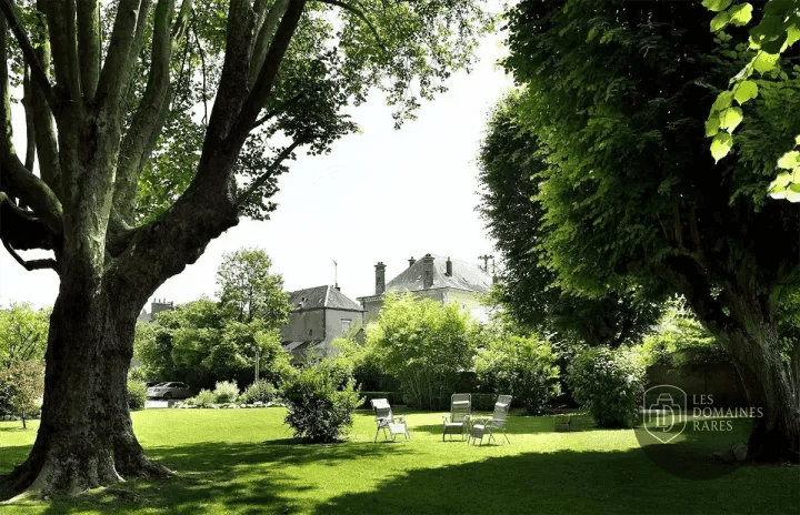 Vue extérieure du lieu Le Saint-Jacques en Centre-Val de Loire