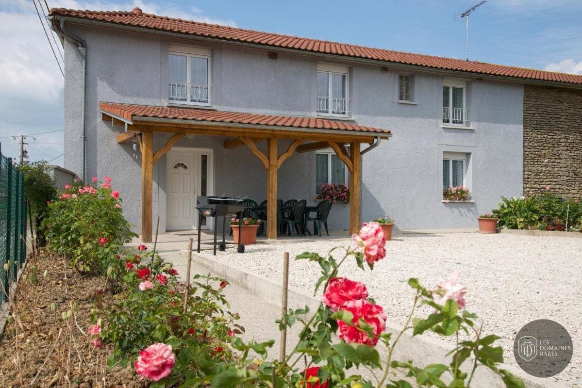 Vue extérieure du lieu Le Saint-Laurent en Pays de la Loire