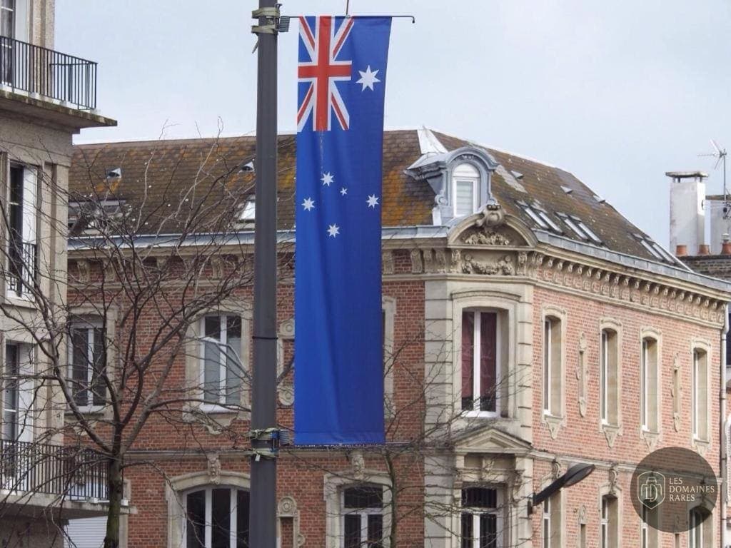 Vue extérieure du lieu Le Saint-Louis à Châteaudun en Centre-Val de Loire