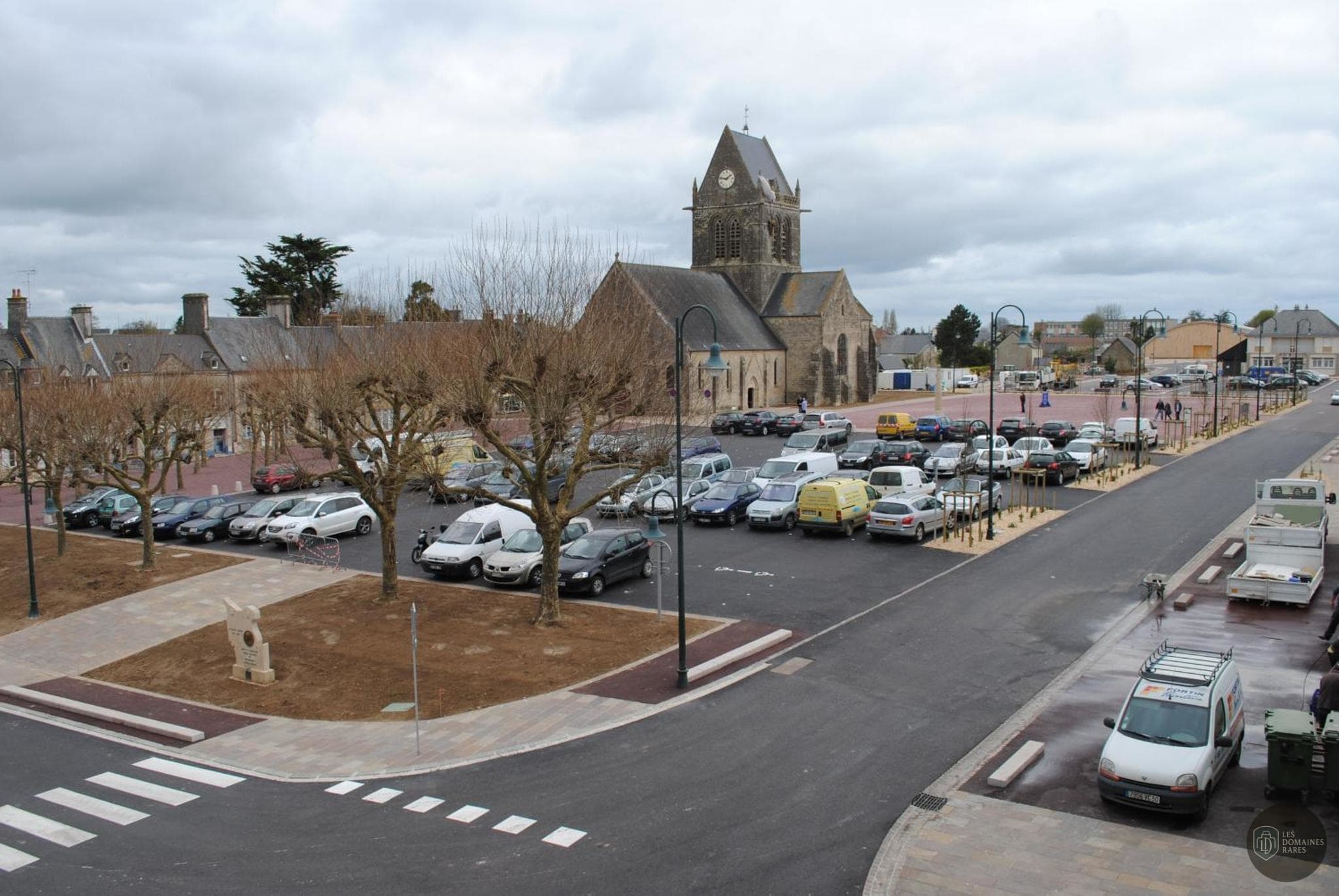 Vue extérieure du lieu Le Sainte-Mère en Normandie