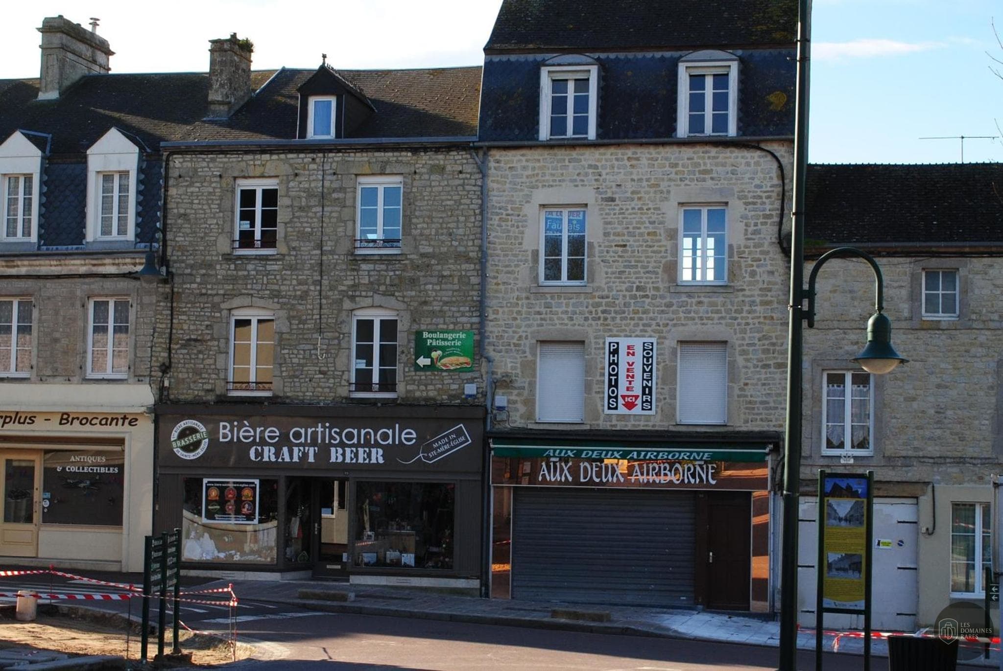 Vue extérieure du lieu Le Sainte-Mère en Normandie