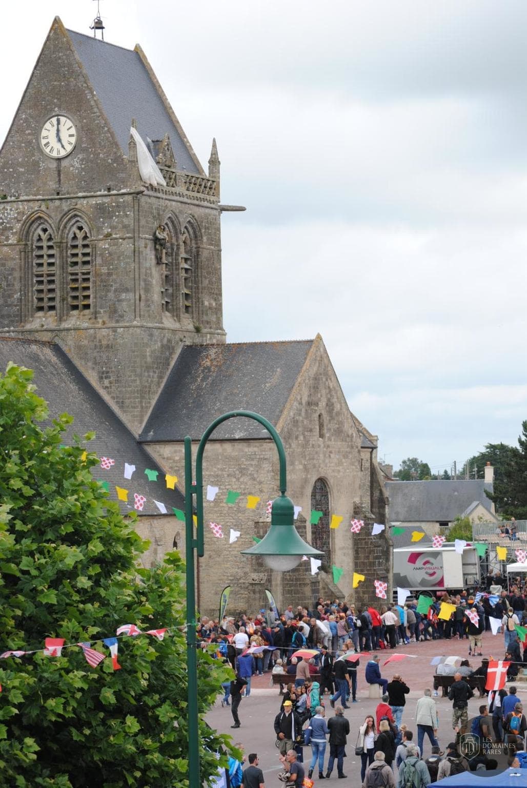 Vue extérieure du lieu Le Sainte-Mère en Normandie