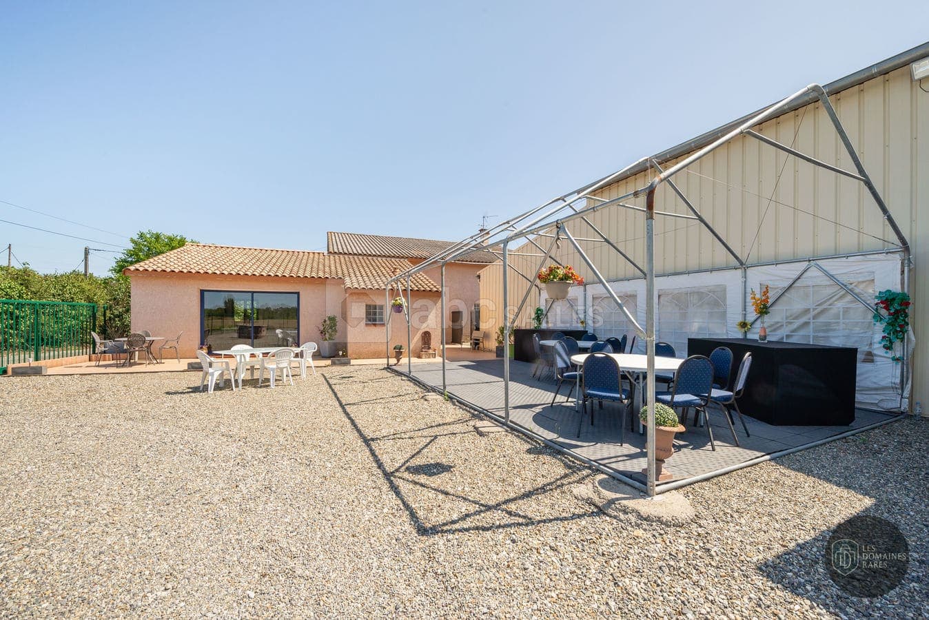 Vue extérieure du domaine Le Sarrou à Muret en Occitanie