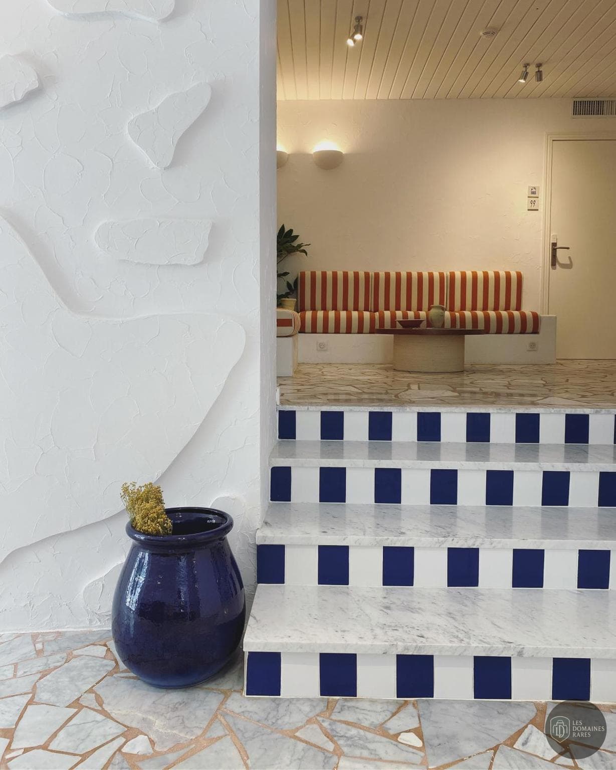Le Sud Hôtel — Extérieur