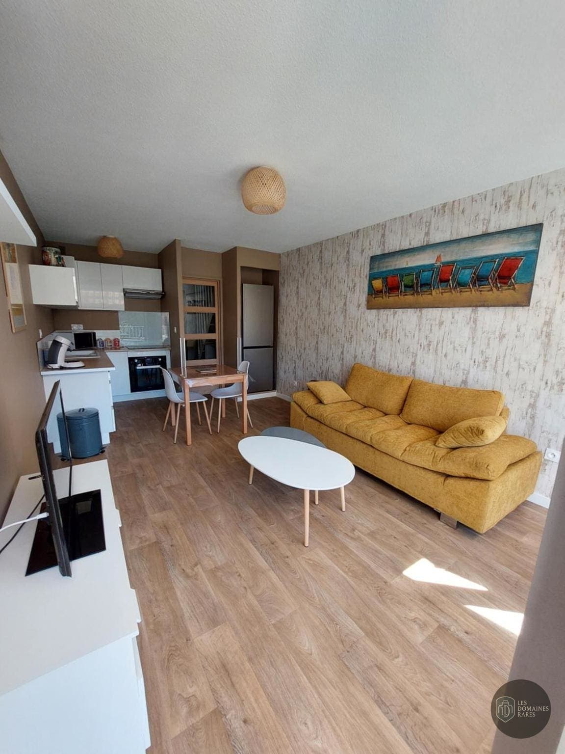 Espace intérieur de l'hôtel Le Tadorne à Piney en Grand Est