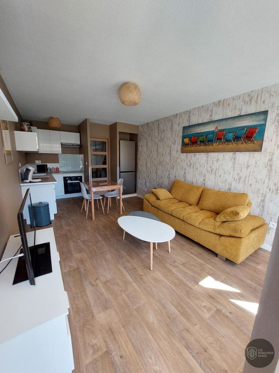 Espace intérieur de l'hôtel Le Tadorne à Piney en Grand Est