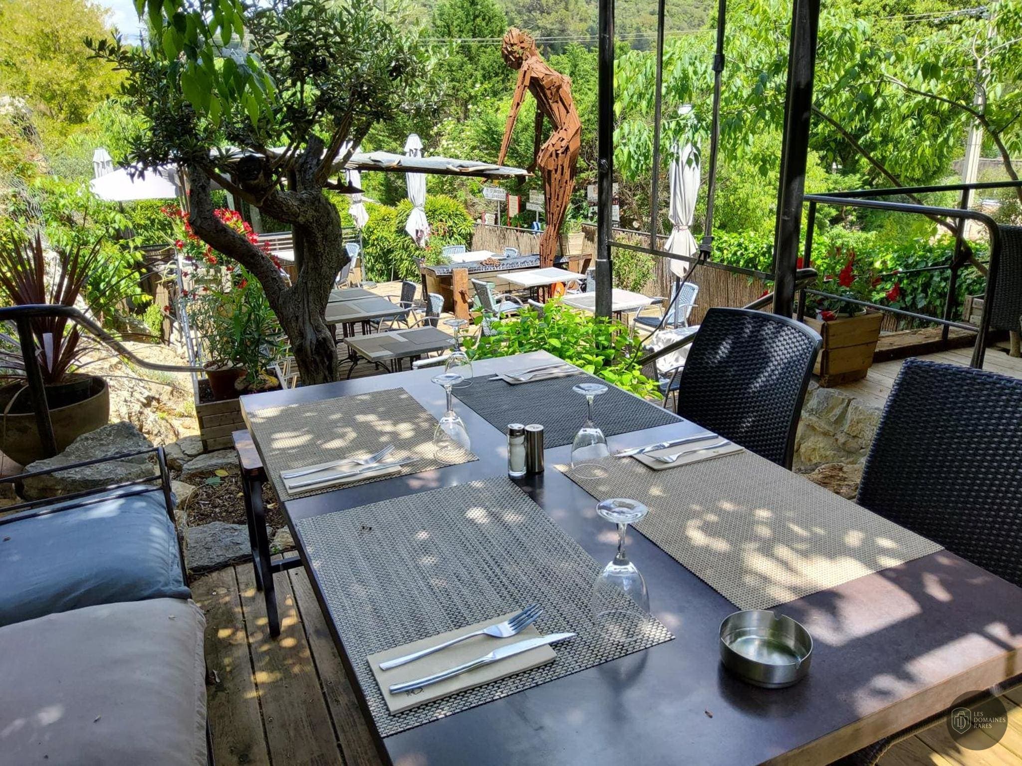 Vue extérieure du lieu Le Tempo Gourmand à Morée en Centre-Val de Loire