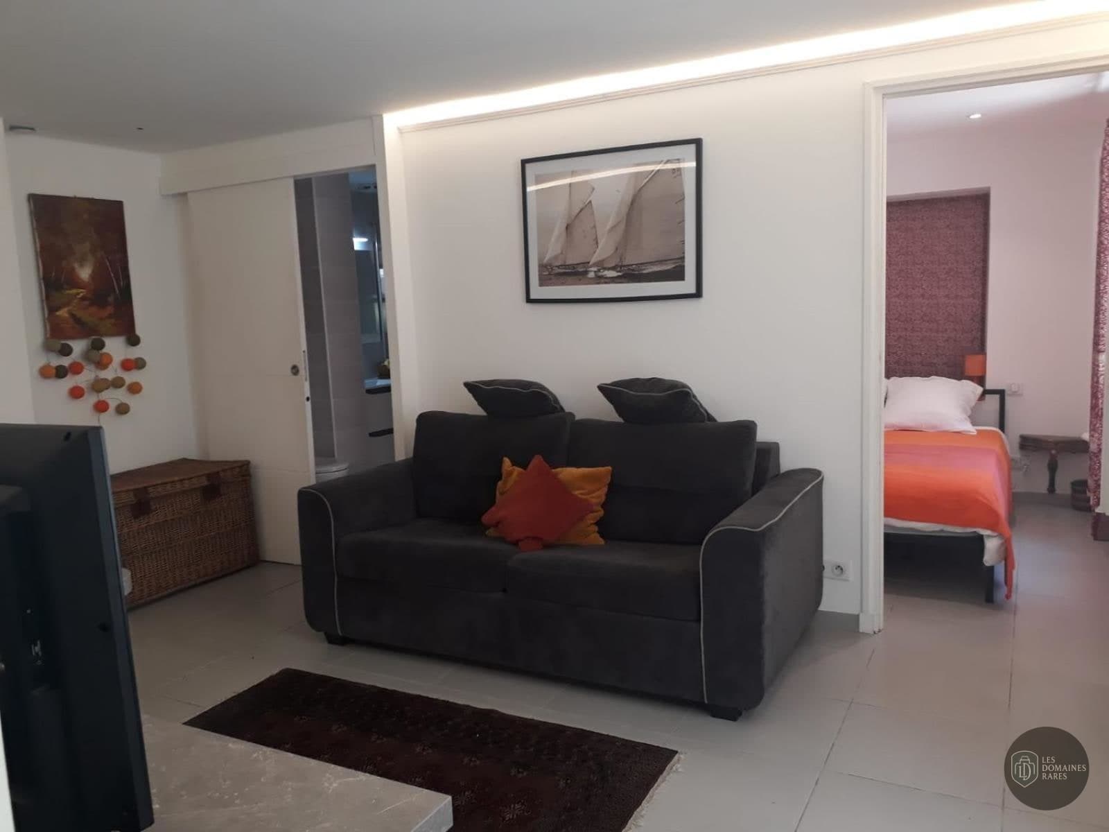 Espace intérieur de l'hôtel Le Tivoli à Marciac en Occitanie