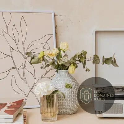 Nature morte avec fleurs et platine