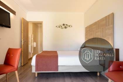 Chambre standard avec lit double
