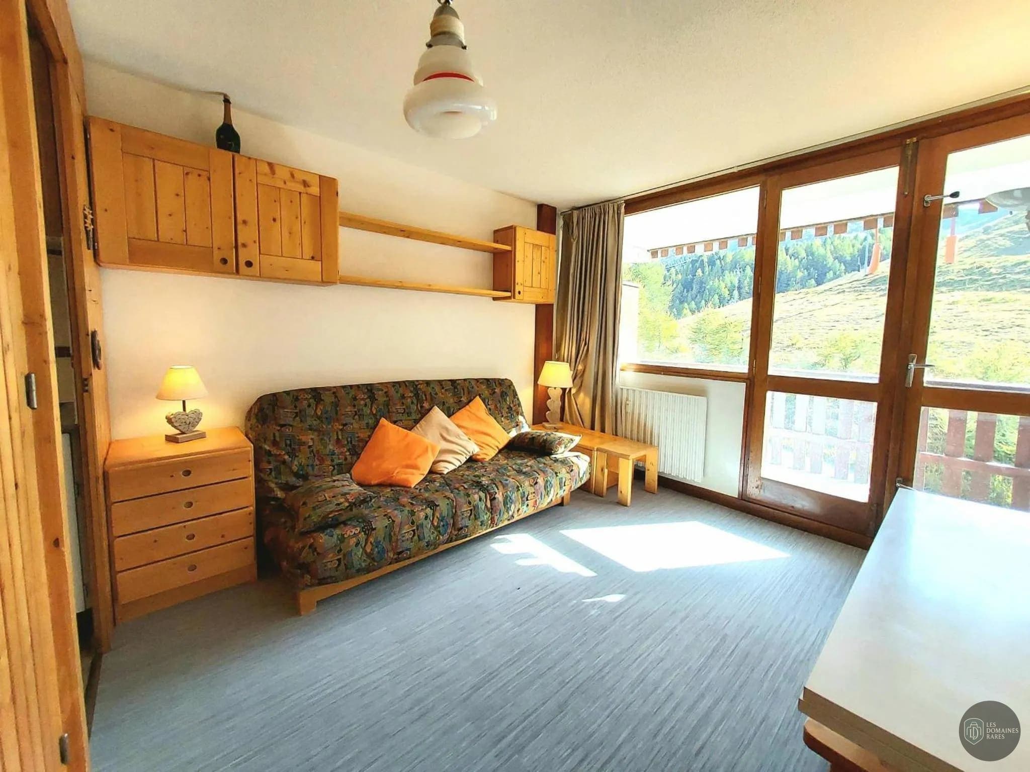 Vue extérieure de l'hôtel Le Vancouver à La en Auvergne-Rhône-Alpes