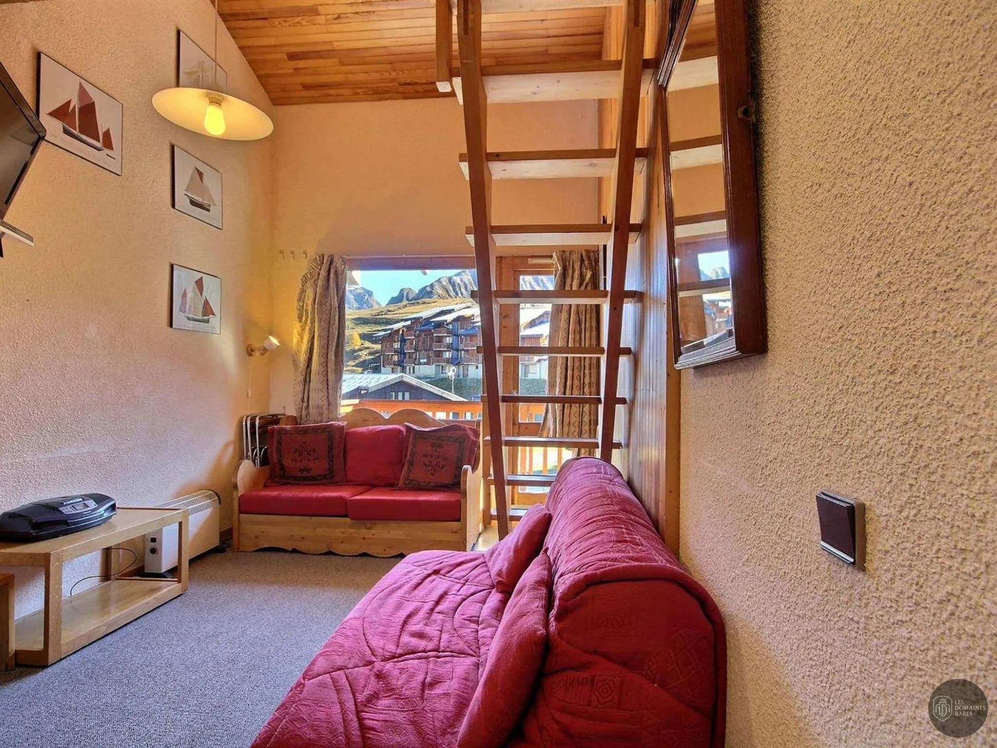 Vue extérieure de l'hôtel Le Vancouver à La en Auvergne-Rhône-Alpes