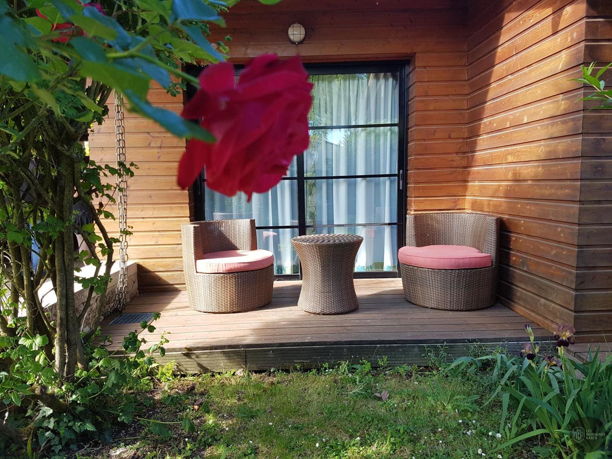 Vue extérieure du lieu Le Vieux Logis Clam à Clam en Nouvelle-Aquitaine