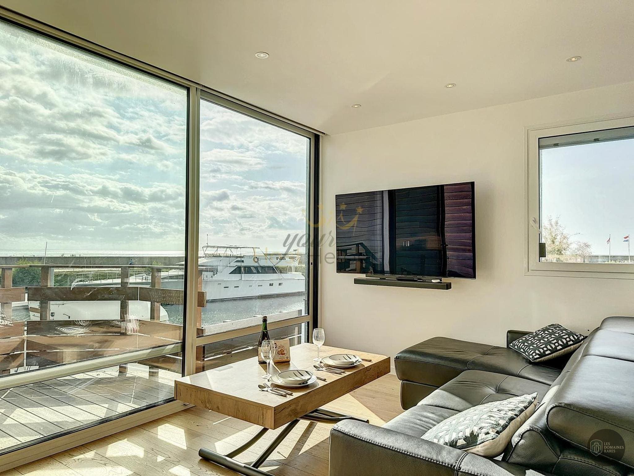 Espace intérieur du lieu Le Yacht en Auvergne-Rhône-Alpes