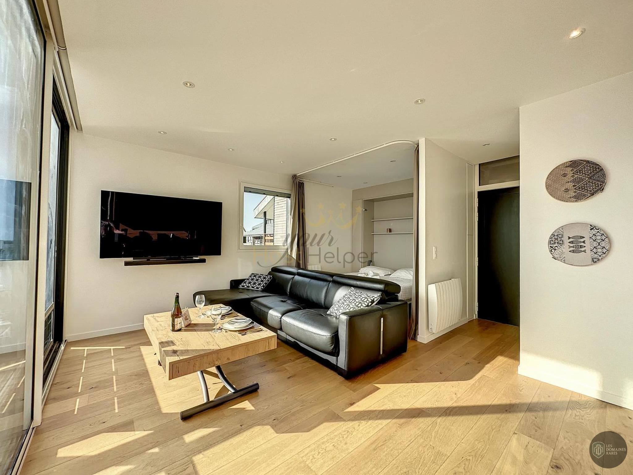 Le Yacht by Poza — Extérieur