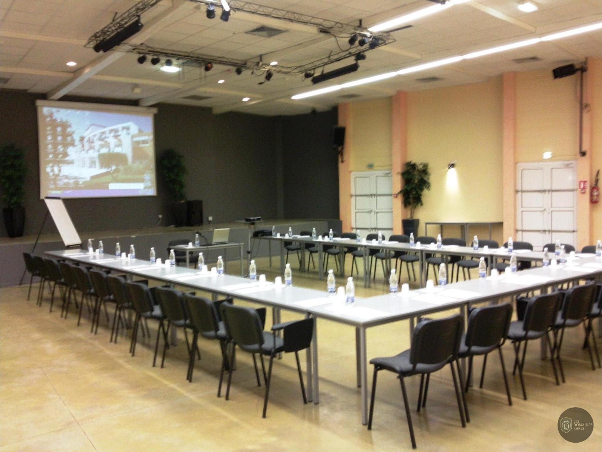 Salle de réunion 2 de l'hôtel Les Aiguades à Port en Provence-Alpes-Côte d'Azur