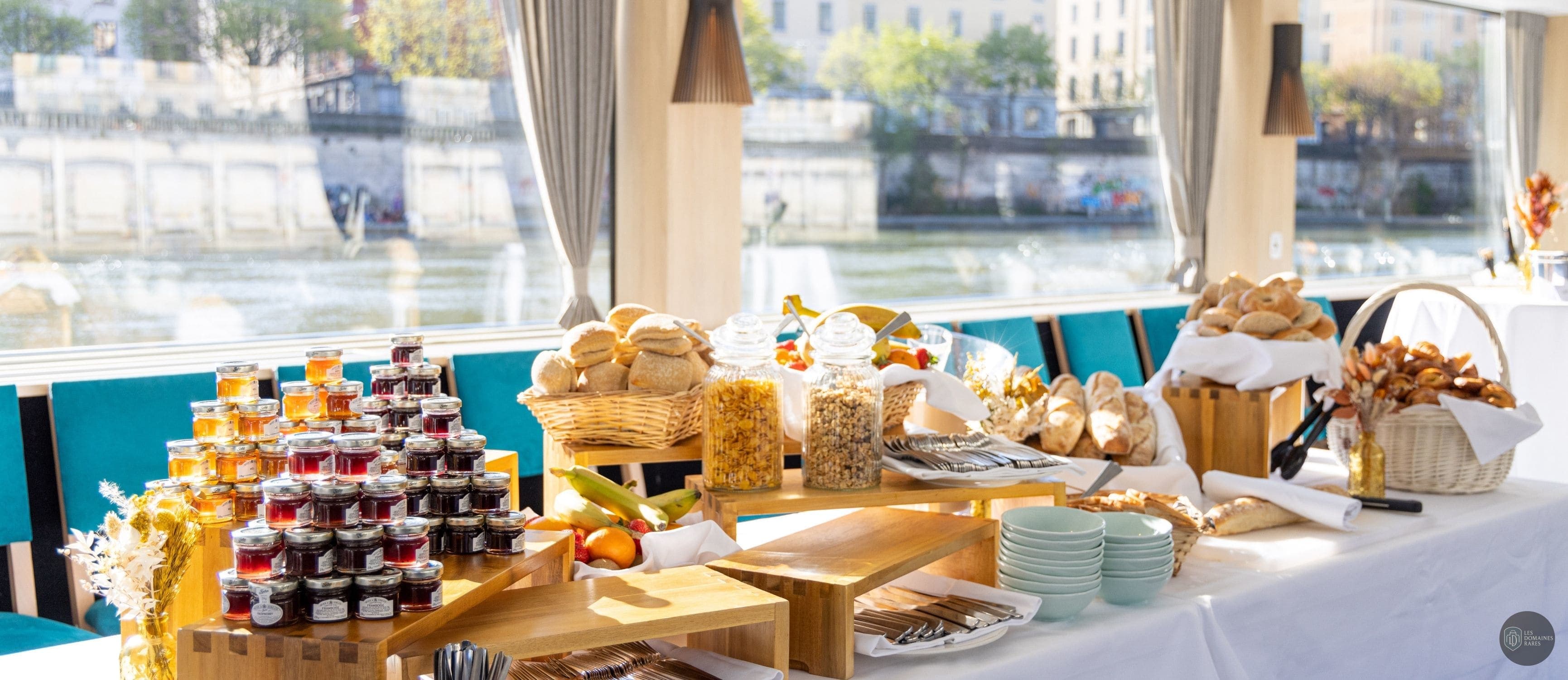 Restaurant du domaine Les Bateaux Lyonnais à Lyon en Auvergne-Rhône-Alpes - séminaire rhône