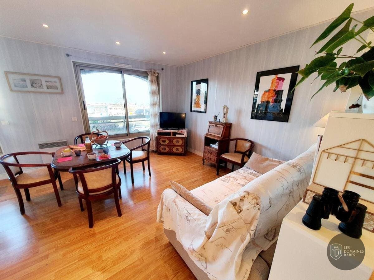 Les Blés d'Or — Intérieur