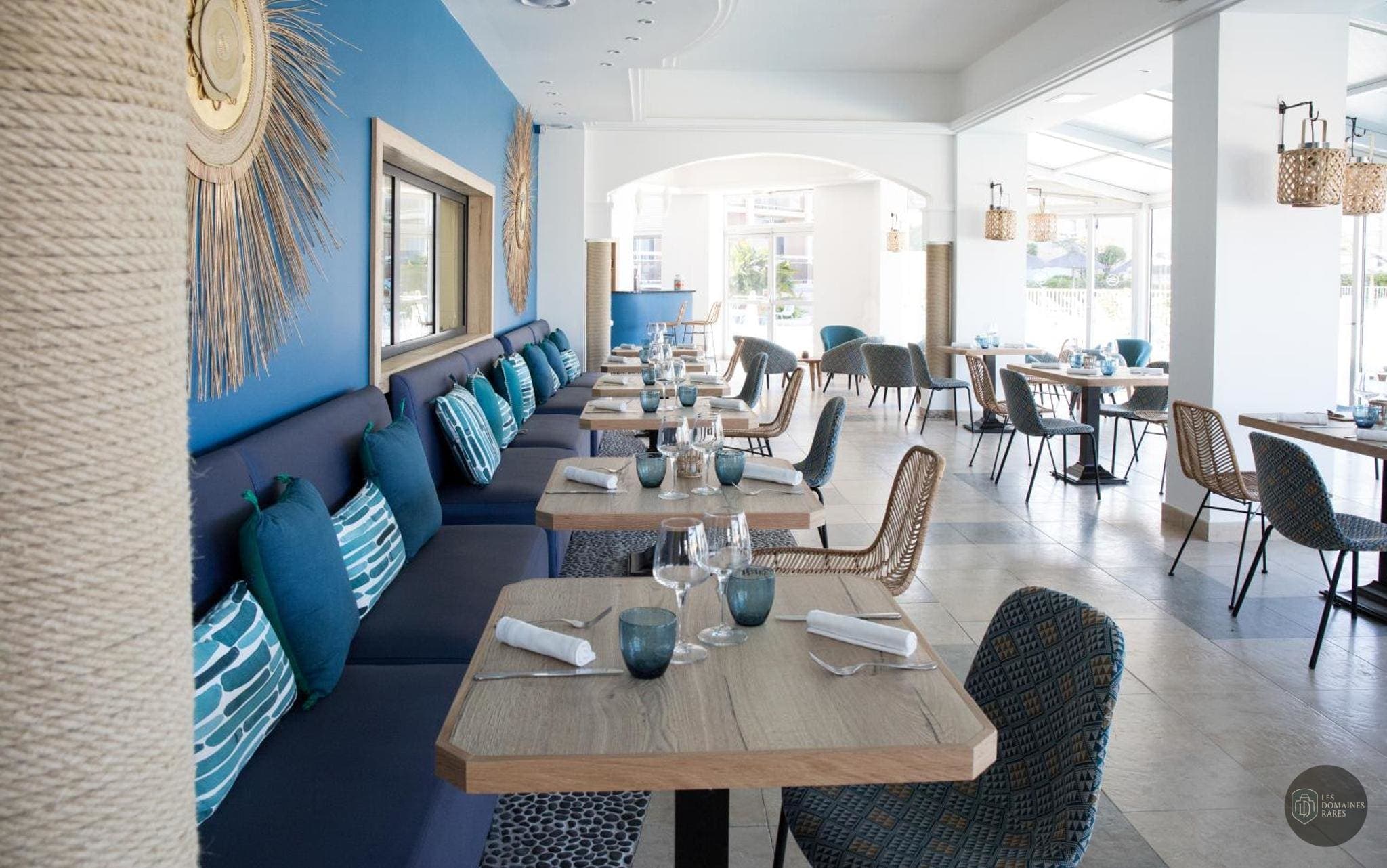 Espace intérieur de l'hôtel Les Bulles de Mer à Canet en Occitanie