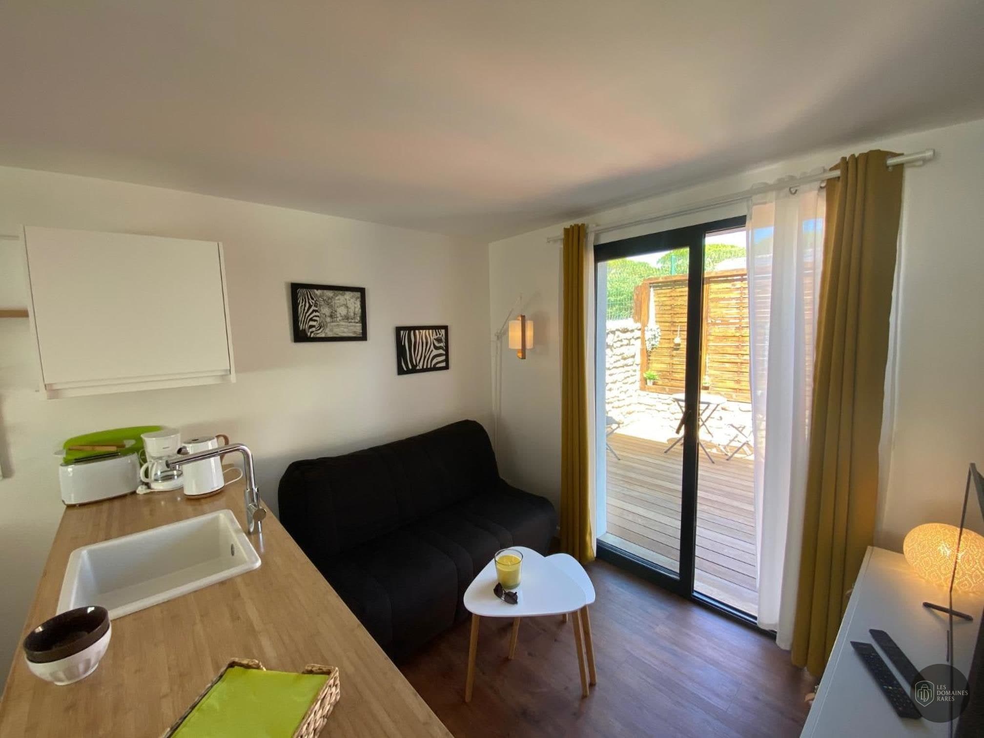 Espace intérieur de l'hôtel Les Cèdres à Saint en Auvergne-Rhône-Alpes