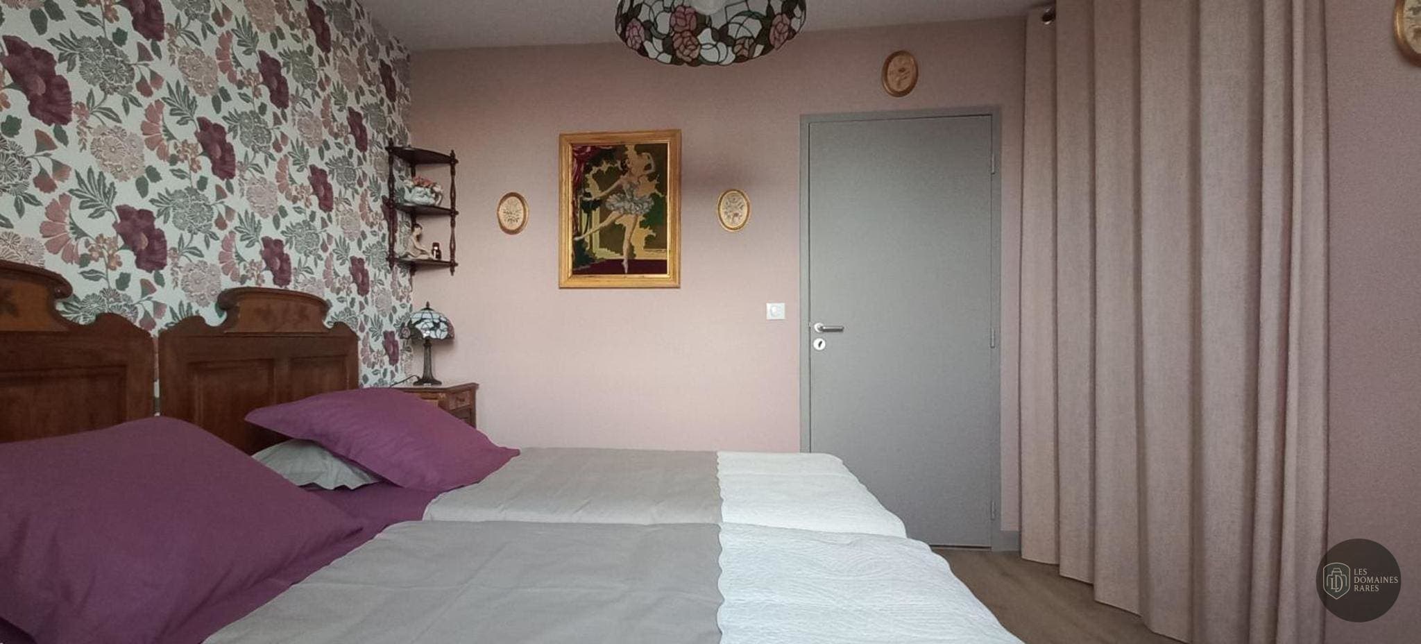 Chambre du lieu Les Carmes à Aurillac en Auvergne-Rhône-Alpes - séminaire aurillac