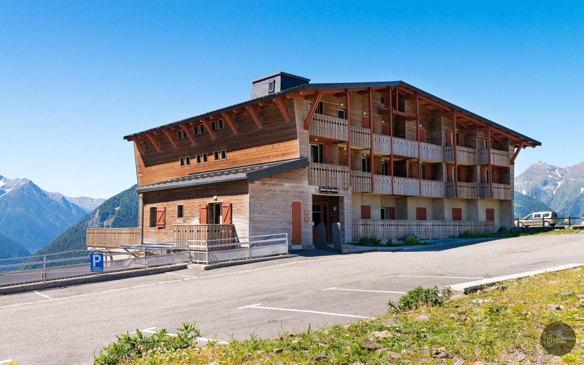 Vue extérieure du lieu Les Chalets de l'Oust à Carentoir en Bretagne